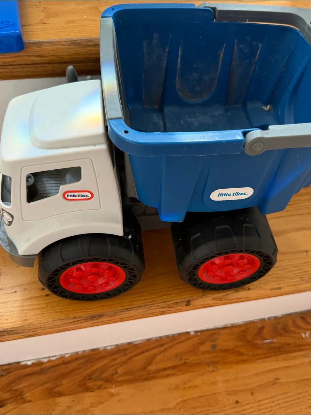 Little Tikes Blue Dump Truck with Red Wheels